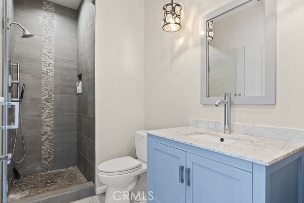 Detail Gallery Image 46 of 67 For 9514 Oakridge Pl, Chatsworth,  CA 91311 - 6 Beds | 6 Baths