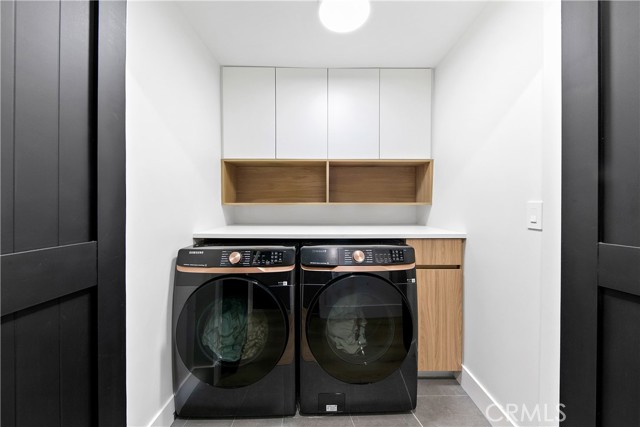 Detail Gallery Image 52 of 75 For 22269 Avenue San Luis, Woodland Hills,  CA 91364 - 5 Beds | 5/1 Baths