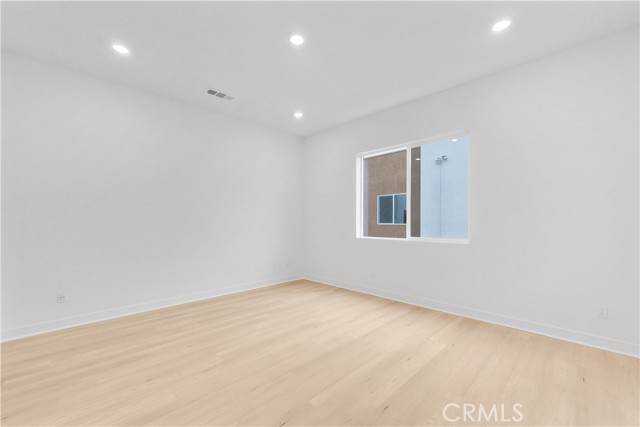 Detail Gallery Image 11 of 22 For 165 Baluster, Irvine,  CA 92618 - 1 Beds | 1 Baths