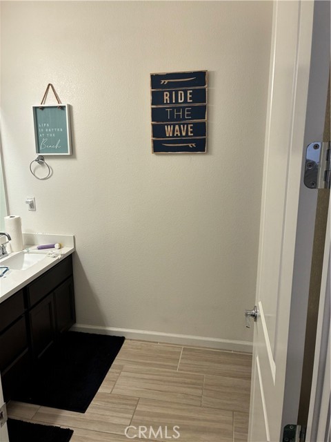 Detail Gallery Image 22 of 31 For 4479 Corse Walk, Sacramento,  CA 95834 - 4 Beds | 3/1 Baths