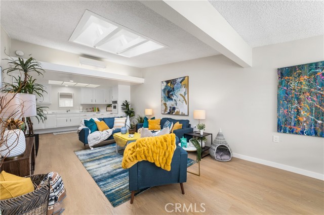 Detail Gallery Image 7 of 31 For 1240 Knollwood Rd #38I,  Seal Beach,  CA 90740 - 1 Beds | 1 Baths