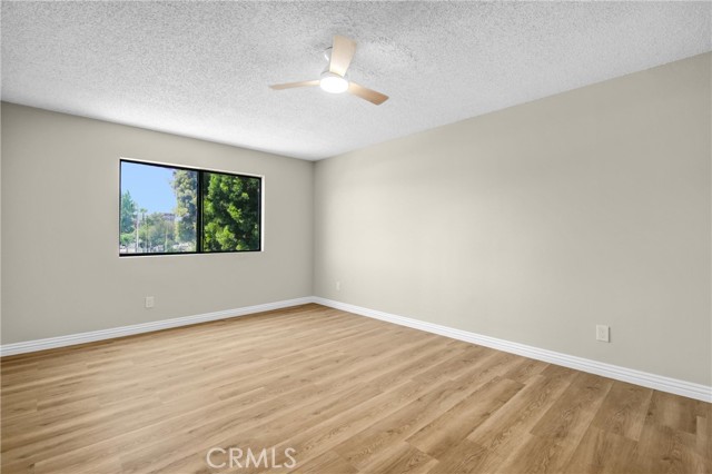 8221 Langdon Avenue, 207 photo 11