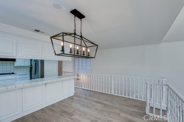 645 Longfellow Avenue, Hermosa Beach CA: https://media.crmls.org/medias/5afb821d-960b-427e-ae4a-4c6db4b5592a.jpg