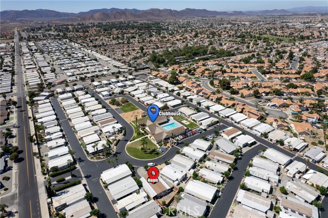 575 S Lyon, Hemet CA: https://media.crmls.org/medias/5afb8801-5ab6-4196-a3af-a2436d84d7bc.jpg