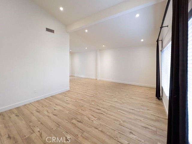 12585 Byron Avenue, Granada Hills CA: https://media.crmls.org/medias/5afbf132-bbeb-4b21-bb2d-0305f5be8bfc.jpg