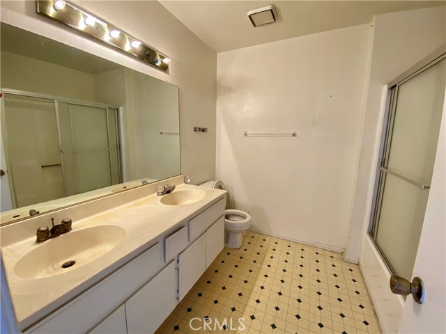 Detail Gallery Image 11 of 18 For 13434 Tracy St #12,  Baldwin Park,  CA 91706 - 2 Beds | 3 Baths