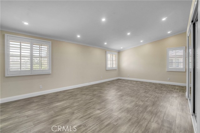 9455 Brandon Court, Northridge CA: https://media.crmls.org/medias/5afd6cc8-d971-48fd-9729-bac5fc663725.jpg