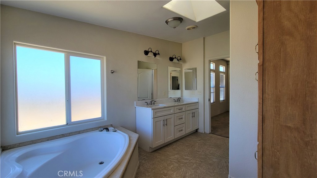 61833 High Country Trail
