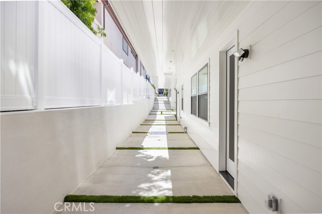 926 17th St, Hermosa Beach CA: https://media.crmls.org/medias/5afdd239-255d-4b49-8202-ed39831176cd.jpg