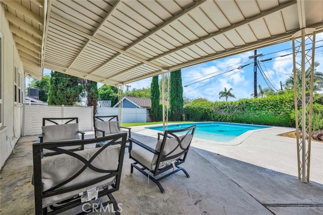 1119 N Lincoln Avenue, Fullerton CA: https://media.crmls.org/medias/5afdd3d0-4832-481f-a390-d20c34f75549.jpg