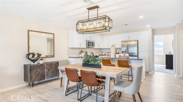 Detail Gallery Image 3 of 20 For 7406 Alder Grove Way, Riverside,  CA 92507 - 2 Beds | 2/1 Baths