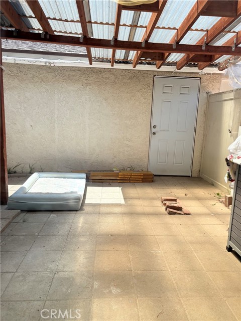 502 Holly Avenue, Oxnard CA: https://media.crmls.org/medias/5afeb046-9504-420e-a72d-0049078d643b.jpg