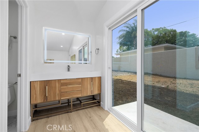 1348 Sandia Street, Corona CA: https://media.crmls.org/medias/5afeed42-3302-4708-ae93-3f10b529d8b6.jpg