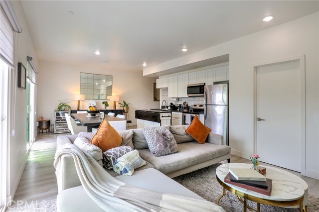 Detail Gallery Image 8 of 54 For 348 & 350 27th St, San Diego,  CA 92102 - – Beds | – Baths