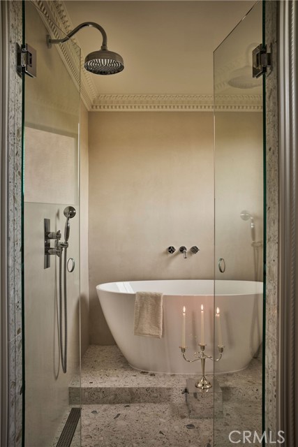 Detail Gallery Image 21 of 30 For 3761 Glenalbyn, Los Angeles,  CA 90065 - 3 Beds | 3 Baths