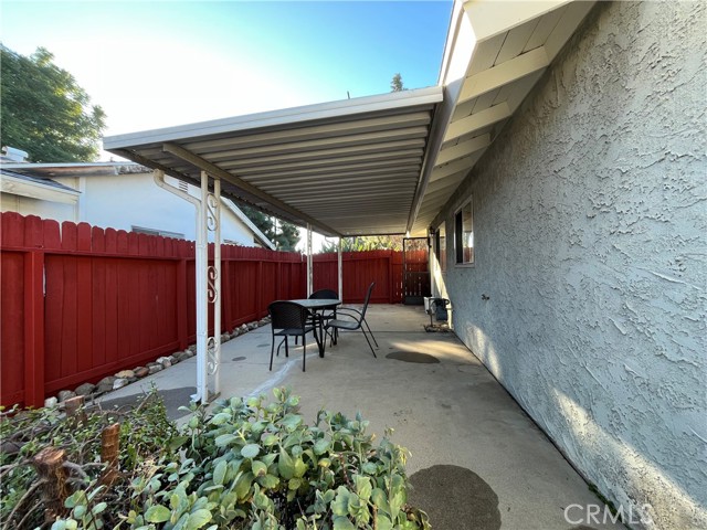 Detail Gallery Image 16 of 18 For 18735 Nordhoff, Northridge,  CA 91324 - 3 Beds | 2 Baths