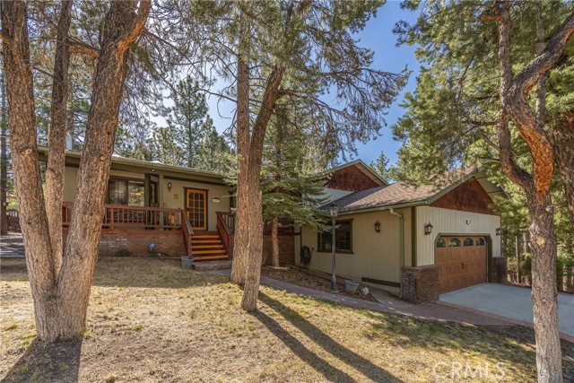 Detail Gallery Image 1 of 1 For 1030 White Mountain Dr, Big Bear City,  CA 92314 - 3 Beds | 2/1 Baths