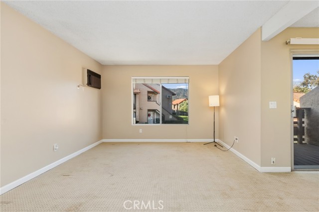 Detail Gallery Image 5 of 29 For 1549 Border Ave #G,  Corona,  CA 92882 - 1 Beds | 1 Baths