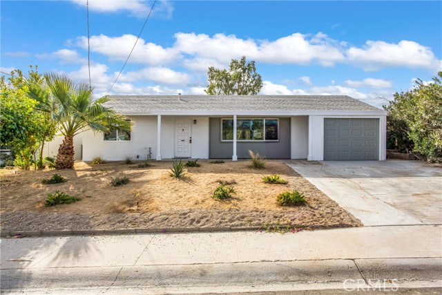 Detail Gallery Image 4 of 36 For 43085 Illinois Ave, Palm Desert,  CA 92211 - 3 Beds | 2 Baths