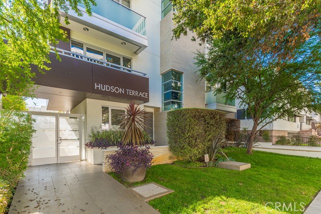 257 S Hudson Ave #104, Pasadena, CA 91101