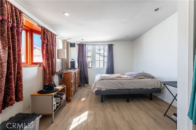 Detail Gallery Image 33 of 57 For 11203 Sheldon St, Sun Valley,  CA 91352 - 4 Beds | 2 Baths