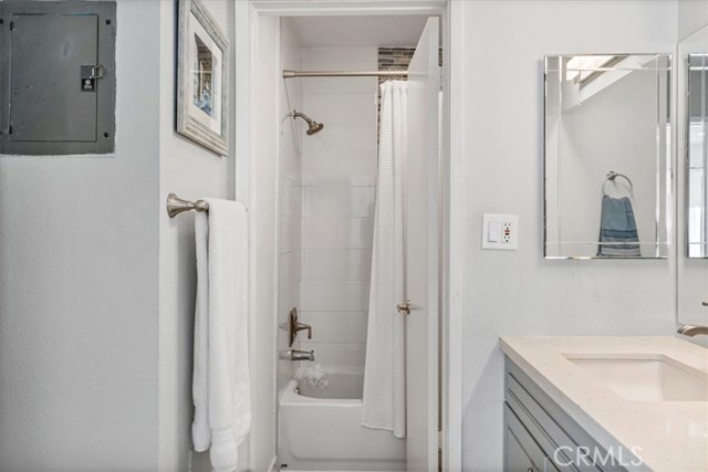 Detail Gallery Image 23 of 42 For 8163 Redlands #2,  Playa Del Rey,  CA 90293 - 1 Beds | 1 Baths