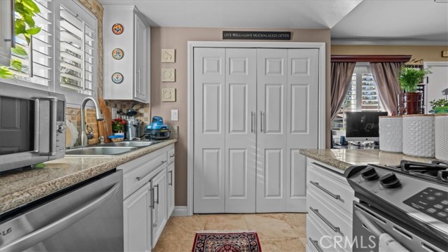 Detail Gallery Image 14 of 26 For 1149 W Calle De La Luna #1,  Azusa,  CA 91702 - 2 Beds | 1 Baths