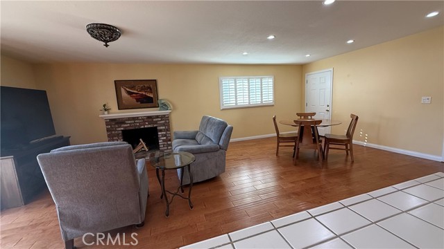 Detail Gallery Image 7 of 20 For 8422 Munster, Huntington Beach,  CA 92646 - 4 Beds | 2 Baths