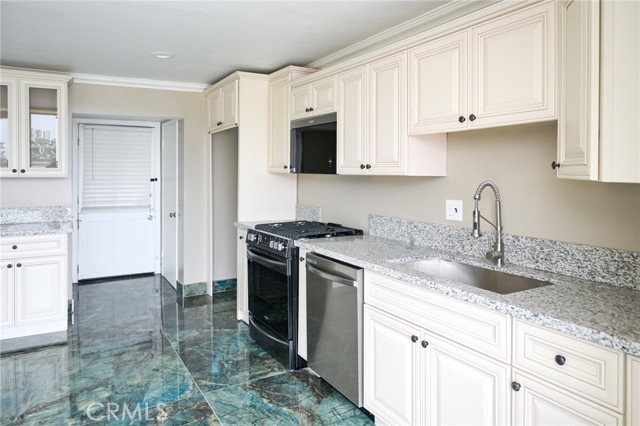 Detail Gallery Image 6 of 12 For 1530 N Coast, Laguna Beach,  CA 92651 - 1 Beds | 1 Baths