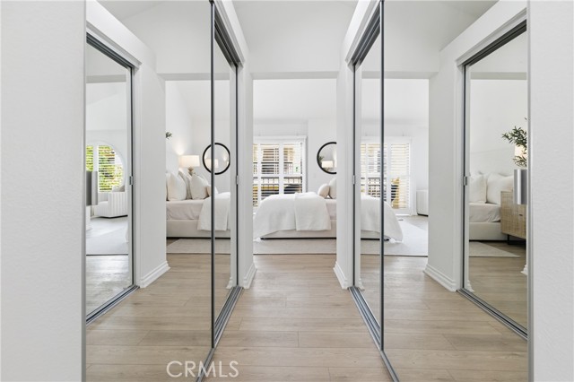 Detail Gallery Image 15 of 27 For 909 Muirfield, Newport Beach,  CA 92660 - 2 Beds | 2/1 Baths