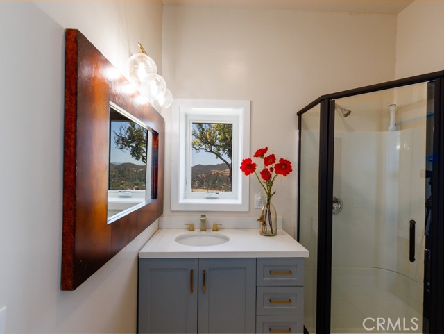 7491 Kingsbury Road, Templeton CA: https://media.crmls.org/medias/5b04b15b-2e59-479e-ac78-2efe855685d3.jpg