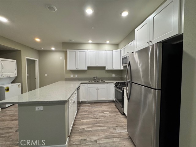 Detail Gallery Image 6 of 29 For 621 N Normandie Ave, Los Angeles,  CA 90004 - 5 Beds | 5 Baths