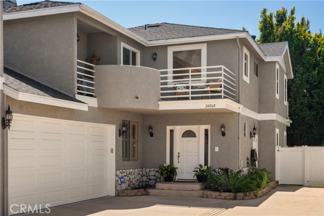 Rear unit with 2 car garage