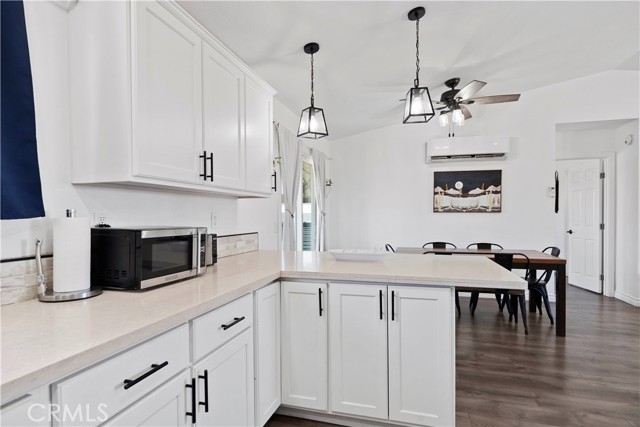Detail Gallery Image 8 of 21 For 670 Ducor Ave, Landers,  CA 92285 - 4 Beds | 2 Baths