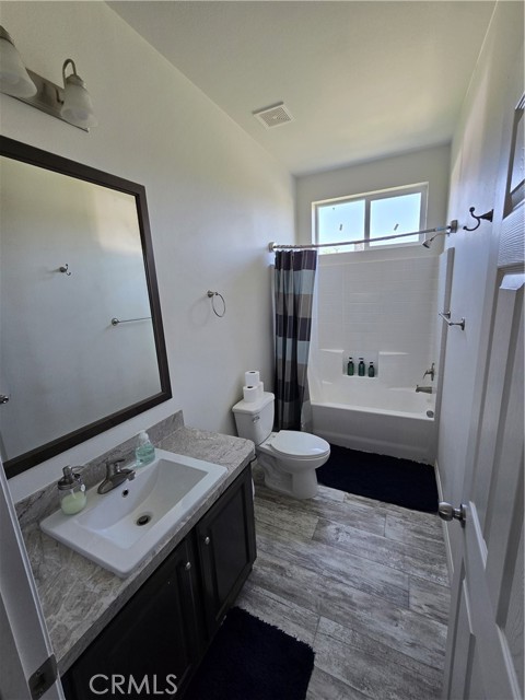 Detail Gallery Image 24 of 40 For 15045 Harbart Dr, Riverside,  CA 92506 - 4 Beds | 3/1 Baths