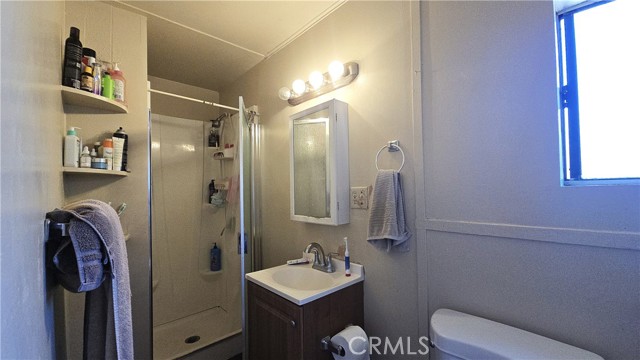 3142 W 112th W Street, Inglewood CA: https://media.crmls.org/medias/5b06955d-1012-46f0-9955-df22728521c2.jpg