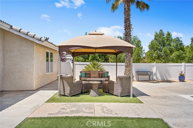 Detail Gallery Image 50 of 72 For 10978 El Centro Rd, Oak Hills,  CA 92344 - 4 Beds | 3 Baths