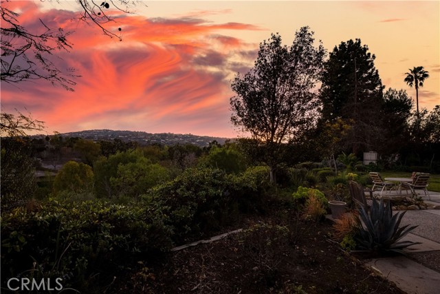 4 Aurora Drive, Rolling Hills Estates, California 90274, 3 Bedrooms Bedrooms, ,2 BathroomsBathrooms,Residential,Sold,Aurora,PV22014268