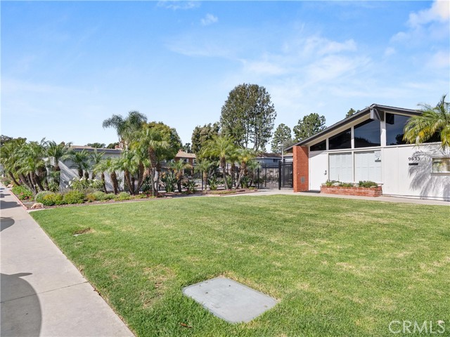 Detail Gallery Image 40 of 46 For 19905 Keswick, Huntington Beach,  CA 92646 - 3 Beds | 2/1 Baths