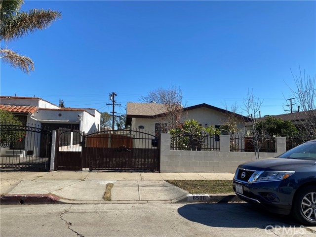 6508 6th Ave, Los Angeles, CA 90043