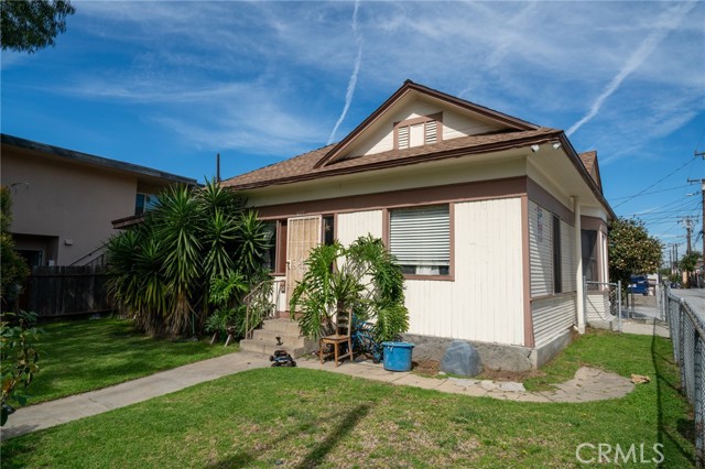 Detail Gallery Image 4 of 19 For 613 627 W 4th St, Long Beach,  CA 90802 - – Beds | – Baths