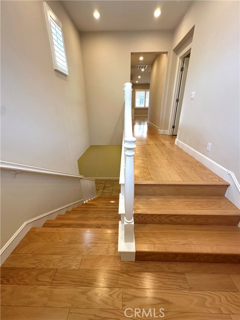 53 Triana, Irvine CA: https://media.crmls.org/medias/5b07fecd-b0d0-440f-b6bd-7b6702ace36b.jpg