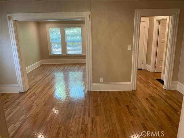 Detail Gallery Image 9 of 41 For 1318 Salem, Chico,  CA 95928 - 5 Beds | 3 Baths