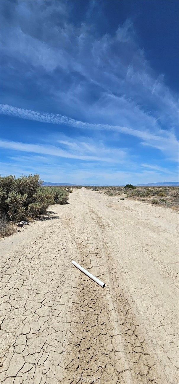 0 W Avenue E, Lancaster CA: https://media.crmls.org/medias/5b091144-f045-47f8-95a1-bf1ad9b03764.jpg