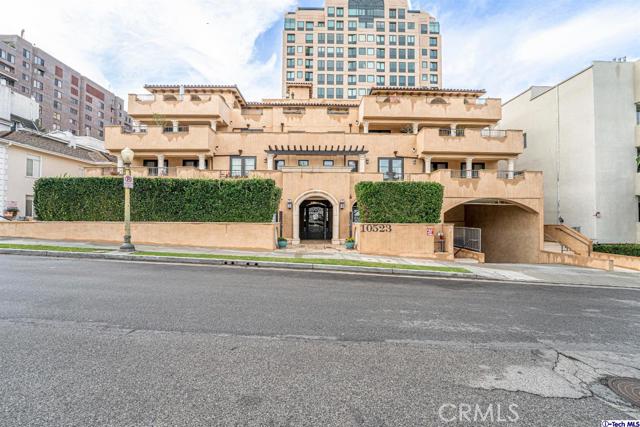 Front Image Thumbnail for CRGD25232000