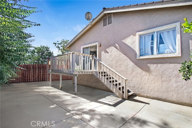 17582 Brightman Avenue, Lake Elsinore CA: https://media.crmls.org/medias/5b0a3a37-f1f8-4626-bba3-06ac11ea59d5.jpg