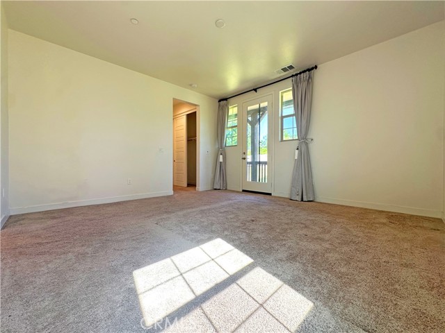 1635 Faldo Court, Upland CA: https://media.crmls.org/medias/5b0c390c-c0a1-4d09-abd7-241ad18822fd.jpg