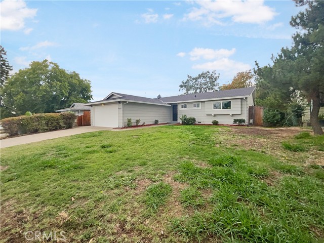 Detail Gallery Image 3 of 31 For 6025 Brett, Sacramento,  CA 95842 - 3 Beds | 2 Baths