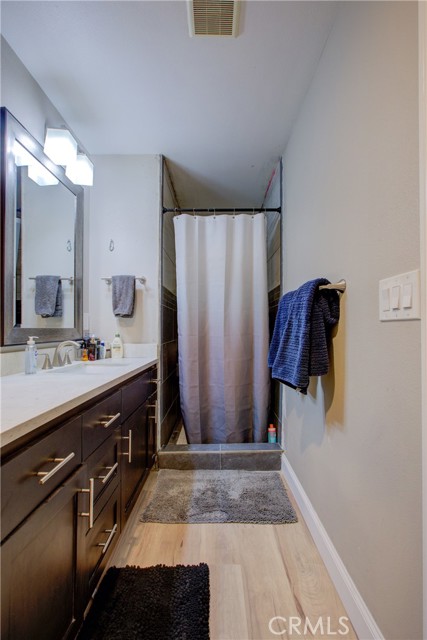 4513 E Tuolumne Road, Denair CA: https://media.crmls.org/medias/5b0ecef3-f4b0-40e9-9887-ab9af6e73df3.jpg