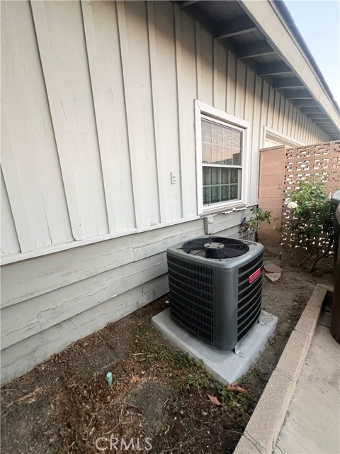 Detail Gallery Image 3 of 23 For 2083 S Eileen St, Anaheim,  CA 92802 - 1 Beds | 1 Baths